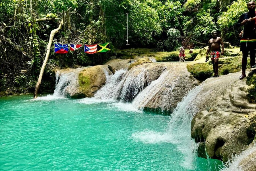 Club Mobay Sangster Airport VIP Lounge with Priority Entry