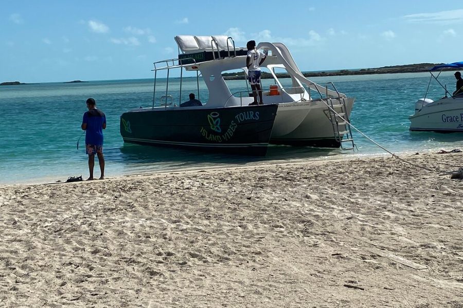 Full Day Beach BBQ Lunch & Snorkeling Excursion in Grace Bay