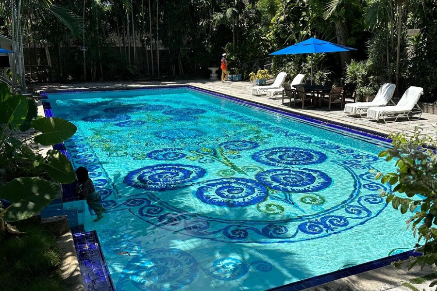 Bites of Nassau Food and Walking Tour